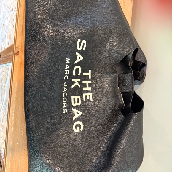 Marc Jacobs Black Sack Bag with White Logo - Picture 2 of 11